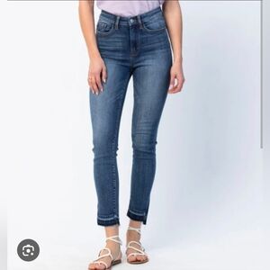 ❤️ JUDY BLUE HIGH RISE "ALL THE THINGS" RELEASED HEM SIDE SLIT SKINNY JEANS 16W